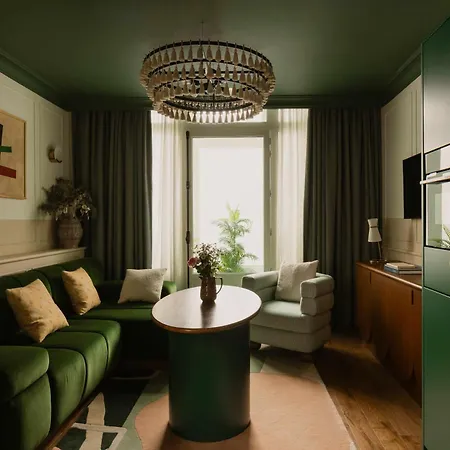 Hotel Le Jardin De Verre By Locke Parigi
