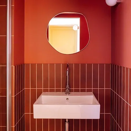Le Jardin De Verre By Locke Parigi