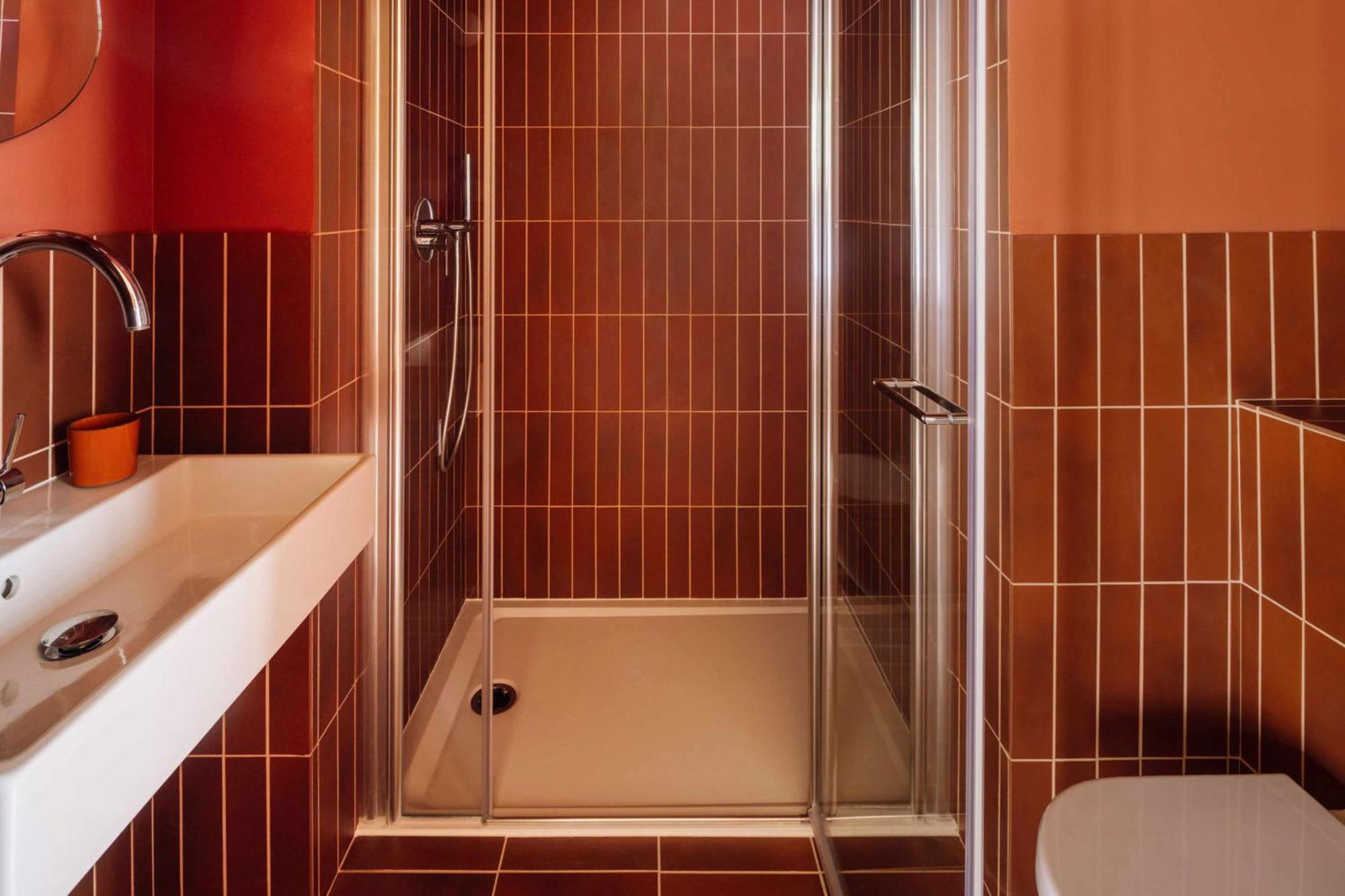 Le Jardin De Verre By Locke Hotel Paris