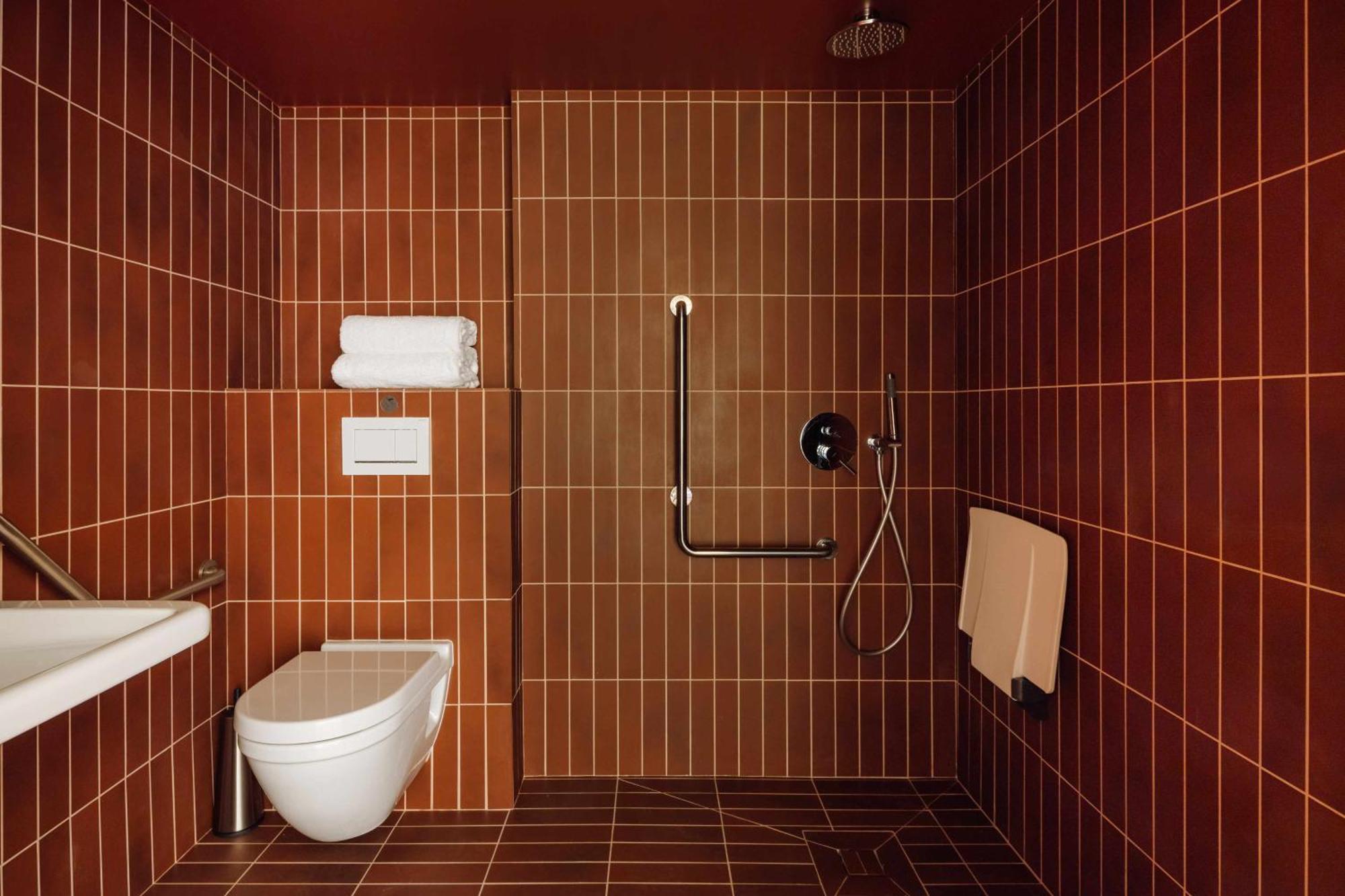 Le Jardin De Verre By Locke Paris